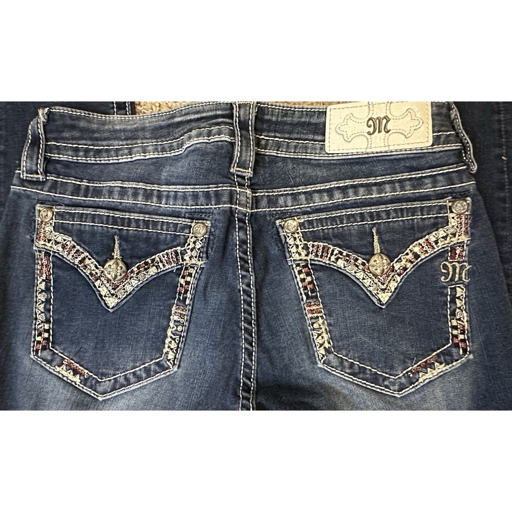 Miss Me Women's Mid Rise Embroided Skinny Jeans Size 29 - Picture 8 of 8
